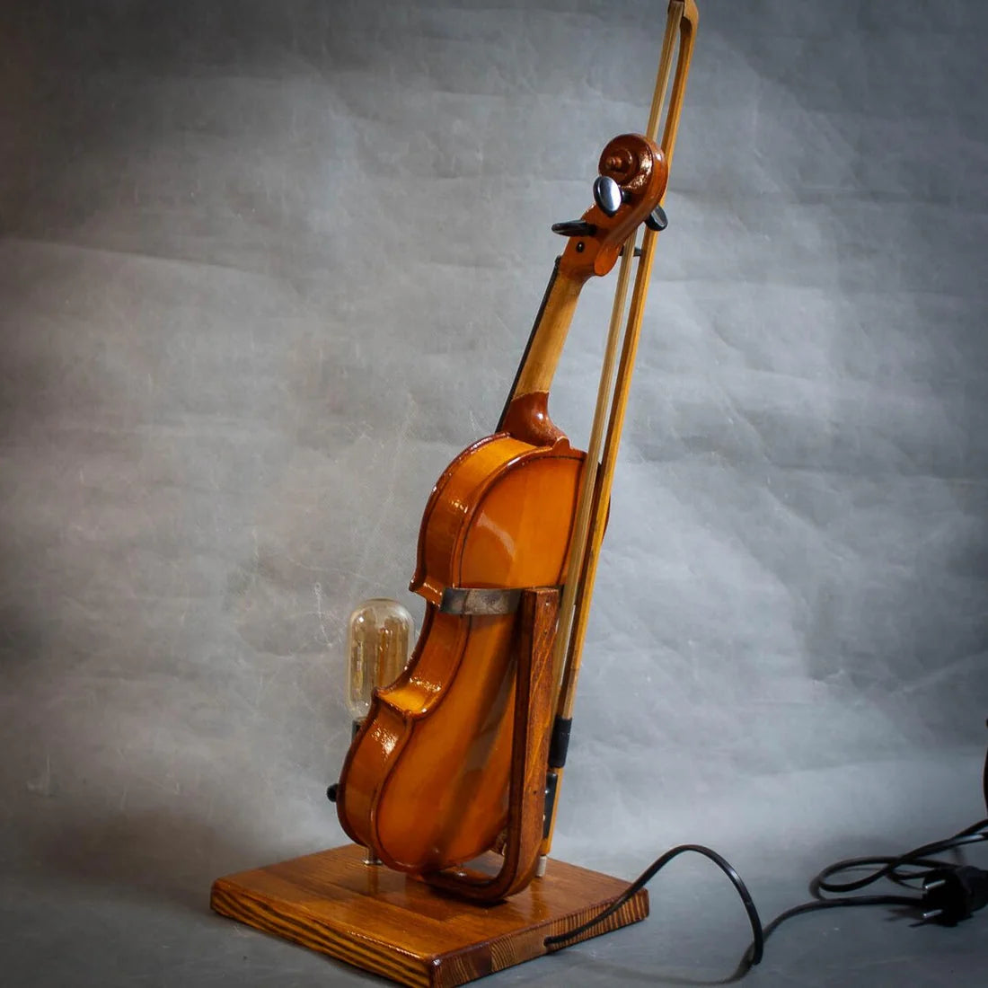 Vintage Style  Lamp with Detachable Children's Violin