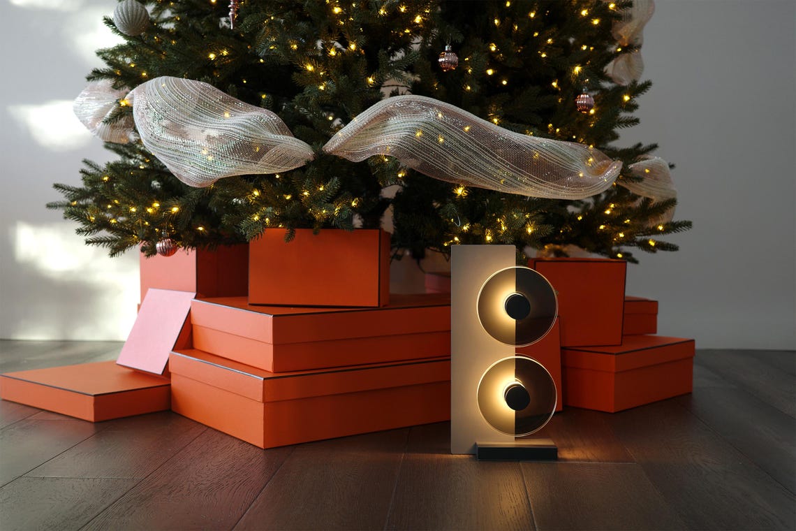 Modern LED Table Lamp: Minimalist Warm Light Desk Accent