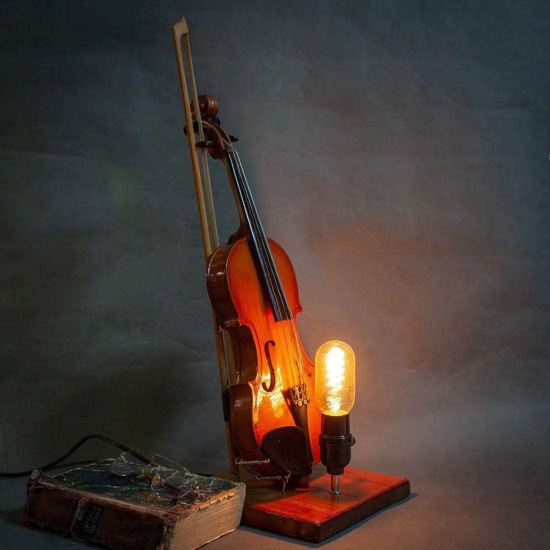 Vintage Style  Lamp with Detachable Children's Violin